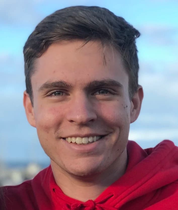 Evan Doyle Headshot